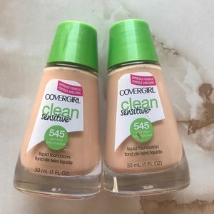2 Covergirl Clean Sensitive Skin Liquid Foundation